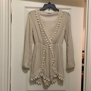 Toni Spring Awakening Romper - color Toast